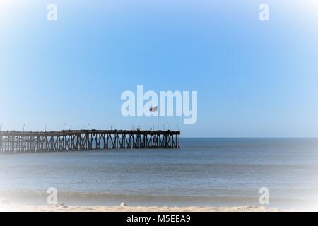 Spiaggia del molo di uscire in oceano, Ventura California Foto Stock