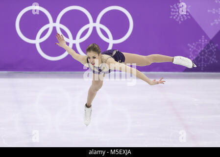 Pyeongchang, Corea del Sud. Il 23 febbraio, 2018. Carolina Kostner di Italia compete durante il ladies unico pattinaggio gratuito di pattinaggio di figura al 2018 PyeongChang Olimpiadi invernali in Gangneung Ice Arena, Corea del Sud, nel febbraio 23, 2018. Carolina Kostner ha ottenuto il quinto posto con 212.44 punti in totale. Credito: Han Yan/Xinhua/Alamy Live News Foto Stock