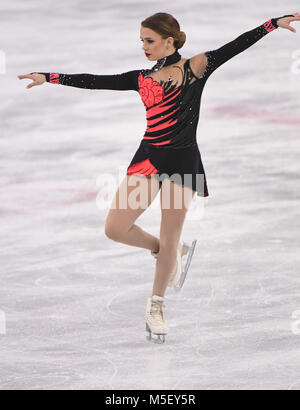 Pyeongchang, Corea del Sud. Il 23 febbraio, 2018. Isadora Williams del Brasile compete durante il ladies unico pattinaggio gratuito di pattinaggio di figura al 2018 PyeongChang Olimpiadi invernali in Gangneung Ice Arena, Corea del Sud, nel febbraio 23, 2018. Isadora Williams ha ottenuto il ventiquattresimo posto con 144.18 punti in totale. Credito: Wang Haofei/Xinhua/Alamy Live News Foto Stock