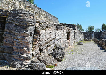 Grotte Di Catullo - Rovine Romane Di Villa Grotto Sulla Penisola Di Sirmione, Lago Di Garda, Italia Settentrionale Foto Stock