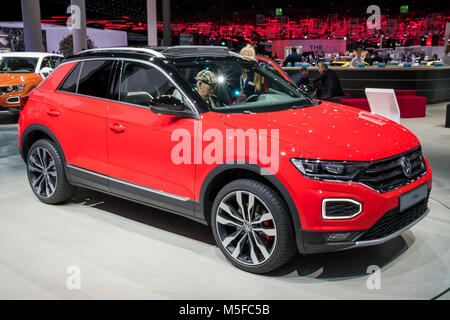 Francoforte, Germania - Sep 13, 2017: Volkswagen T-Roc car a Francoforte IAA Motor Show. Foto Stock