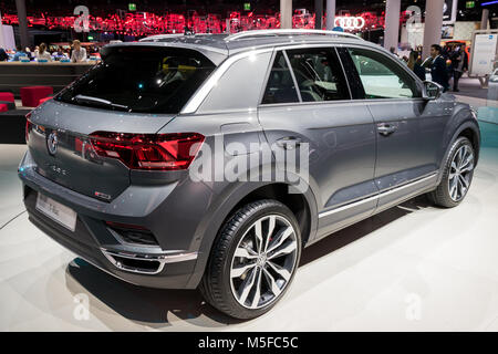 Francoforte, Germania - Sep 13, 2017: Volkswagen T-Roc car a Francoforte IAA Motor Show. Foto Stock