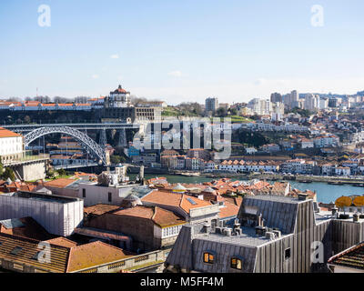 Paesaggio urbano di Porto, Portogallo Foto Stock