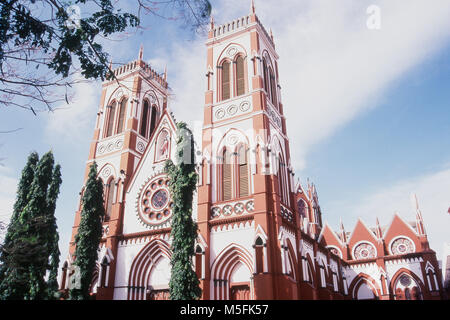 La Cattedrale del Sacro Cuore a Pondicherry, il territorio dell' Unione, India Foto Stock