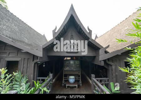 Una vista del Parco Suan Pakkad Palace Museum a Bangkok, in Thailandia Foto Stock