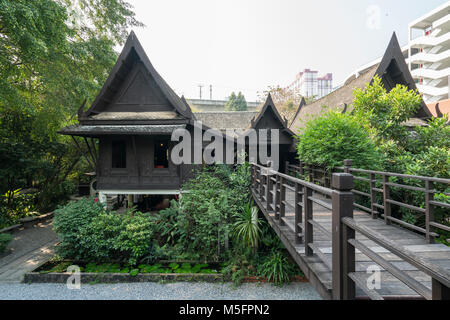 Una vista del Parco Suan Pakkad Palace Museum a Bangkok, in Thailandia Foto Stock