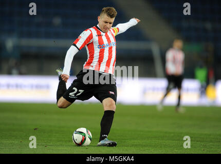 CRACOV, Polonia - 29 novembre 2015: T-Mobile Extra Campionato Premier polacco Football League Wisla Cracov Cracovia Cracov Derby o/p: Marcin Budzinski Foto Stock