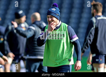 Scozia Stuart Hogg durante il capitano di eseguire a BT Murrayfield, Edimburgo. Foto Stock