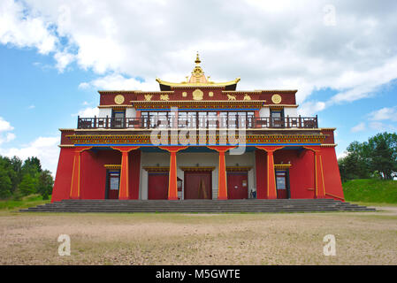 Tempio buddista Dhagpo Kundreul Ling con biollet, Puy-de-Dome Foto Stock