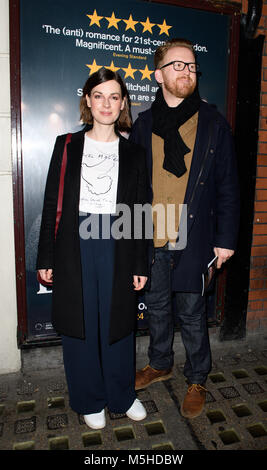 "Inizio" premere Notte al Teatro Ambasciatori dotata di: Jessica Raine e Tom Goodman-Hill dove: Londra, Regno Unito quando: 23 Gen 2018 Credit: Jonathan Hordle/WENN.com Foto Stock