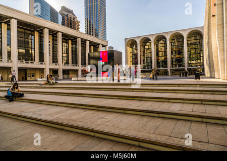 Il Lincoln Center for the Performing Arts Manhattan   New York New York, Stati Uniti d'America Foto Stock