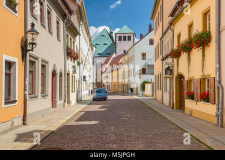 Kirchgasse con cattedrale,Freiberg,Sassonia, Germania Foto Stock