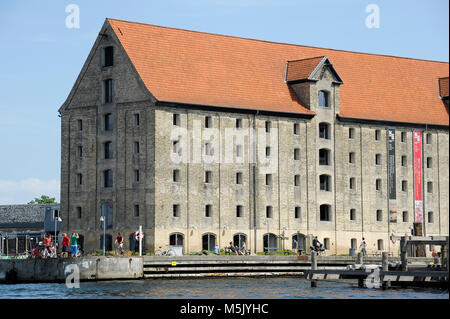 Nordatlantens Brygge (North Atlantic House) nel vecchio magazzino dal XVIII secolo fu groenlandese piazza di Trading per 200 anni e ora di manifestazioni culturali c Foto Stock