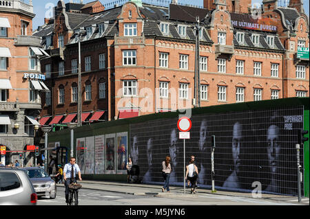 Politiken edificio sulla Radhuspladsen (Piazza del Municipio) di Copenhagen, Danimarca. 6 agosto 2015. Politiken è leader quotidiano danese broadsheet giornale Foto Stock