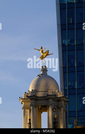 Victoria Palace Theatre, London, Regno Unito Foto Stock