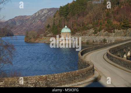 Foel Tower Garreg DDU Dam Elan Valley Rhayader Powys Wales UK Foto Stock