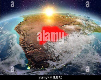 Vista satellitare del Botswana evidenziata in rosso sul pianeta Terra con le nuvole durante il sunrise. 3D'illustrazione. Gli elementi di questa immagine fornita dalla NASA. Foto Stock