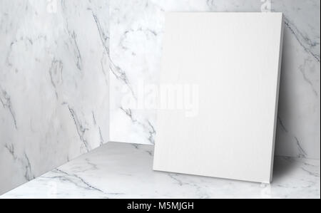 Poster in bianco nell'angolo camera studio con marmo a parete e a pavimento,sfondo Mock up camera studio per visualizzare o montaggio del prodotto per la pubblicità su medi Foto Stock