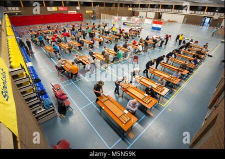 I Paesi Bassi. Barneveld. 15-04-2017. Campionato olandese shuffleboards. Foto Stock