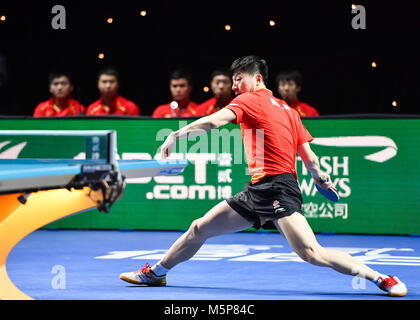 Londra, Regno Unito. Il 25 febbraio 2018. Ma a lungo della Cina durante la International Table Tennis Federation Team World Cup match finale tra ma a lungo della Cina contro Koki Niwa a scatola di rame Arena di Domenica, 25 febbraio 2018. Londra Inghilterra. Credito: Taka G Wu Credito: Taka Wu/Alamy Live News Foto Stock