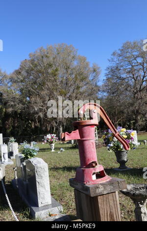 Storico di livello rosso cimitero in Florida Foto Stock