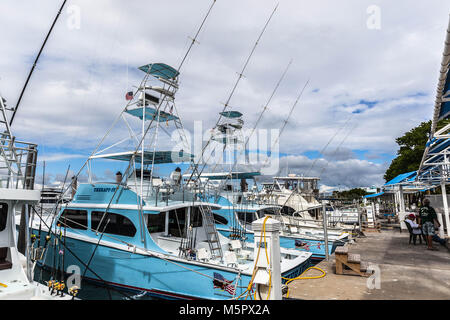 Barche da pesca ormeggiate al Bill Bird marina, Haulover Park, Miami, Florida, Stati Uniti d'America. Foto Stock