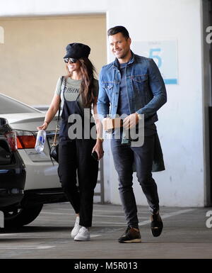 Mark Wright e moglie Michelle Keegan andare a fare shopping al Grove con: Mark Wright, Michelle Keegan dove: Los Angeles, California, Stati Uniti quando: 25 Gen 2018 Credit: WENN Foto Stock