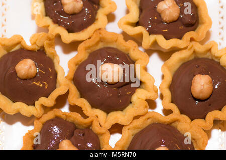 Italia gastronomia basket pasta frolla con cioccolato fondente e nocciola Foto Stock