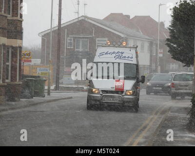 Sheerness, Kent, Regno Unito. 26 Febbraio, 2018. Regno Unito: Meteo la neve comincia a scendere nel Sheerness. Credito: James Bell/Alamy Live News Foto Stock