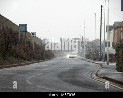 Sheerness, Kent, Regno Unito. 26 Febbraio, 2018. Regno Unito: Meteo la neve comincia a scendere nel Sheerness. Credito: James Bell/Alamy Live News Foto Stock