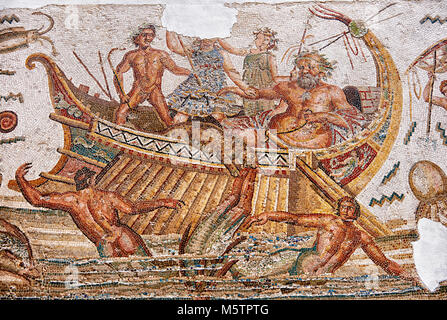 Mosaico romano raffigurante Dioniso i pirati di repulsione dalla sua nave Egli è accompagnato