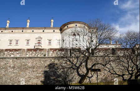 Il maestoso Castello del Buonconsiglio nel cuore della città di Trento torri in Trentino Alto Adige, Italia. Il castello è il più importante secolare Foto Stock