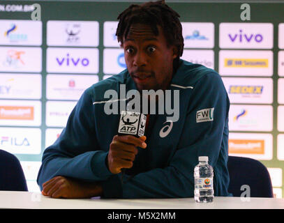Sao Paulo, Brasile. 26 Febbraio, 2018. - Gael Monfils (FRA), durante un collettivo, al XVIII edizione del Brasile aperto in São Paulo svoltasi presso la palestra di Ibirapuera, al sud della città di São Paulo. (Foto: Eliane Neves/Fotoarena) Credito: Foto Arena LTDA/Alamy Live News Foto Stock