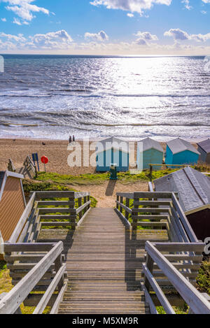 Barton sul mare spiaggia vista in Enlgand Foto Stock