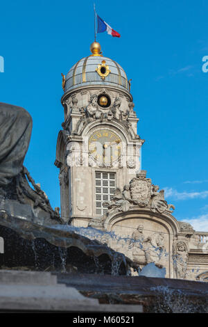 Hotel de ville Lyon e bandiera francese, Lione Francia Foto Stock