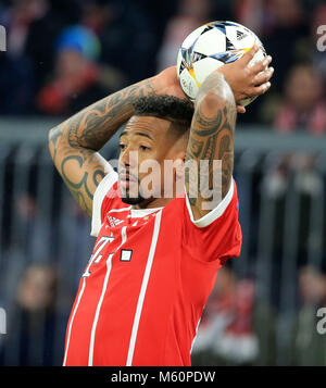 20180219, CL, FC Bayern vs Besiktas Istanbul, Allianz Arena Muenchen, Fussball Sport im Bild: Jerome Boateng (FCB) *Copyright by: Philippe Ruiz Postbank Muenchen IBAN: DE91 7001 0080 0622 5428 08 Oberbrunner Strasse 2 81475 MŸnchen, Tel: 089 745 82 22, Mobil: 0177 29 39 408 ( posta: philippe ruiz@gmx.de ) Homepage: www.sportpressefoto-ruiz.de Foto Stock