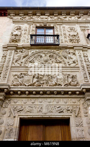 Decorata facciata di un edificio storico in Granada, Spagna Foto Stock