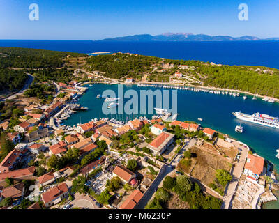 La baia di Fiskardo in l'isola di Cefalonia, Grecia (Fiskardo) Foto Stock