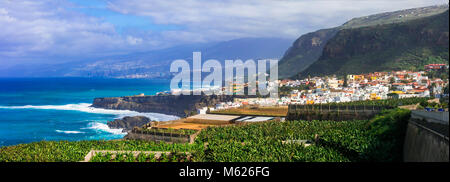 Colorato di San Juan de la rambla village,Tenerife island,Spagna. Foto Stock