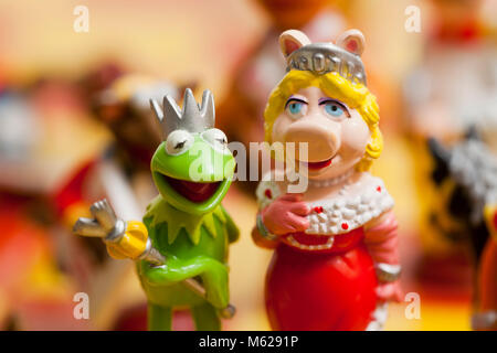 Action figure di Kermit la rana e Miss Piggy - USA Foto Stock
