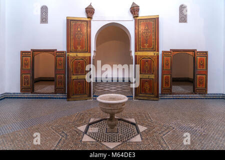 Im Innenraum Palast von Bahia, Marrakesch, Königreich Marokko, Afrika | Palazzo Bahia interno, Marrakech, Regno di Marocco, Africa Foto Stock