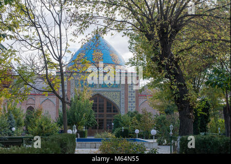 La Moschea Blu Masjed-e Kabud, è una moschea in Yerevan, Armenia. Durante il periodo sovietico, a causa della politica secolarista, la Moschea arrestato i suoi servizi Foto Stock