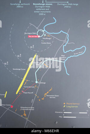 Informazioni mappa che mostra principali siti archeologici in Stonehenge area preistorica, Amesbury, Wiltshire, Inghilterra, Regno Unito Foto Stock