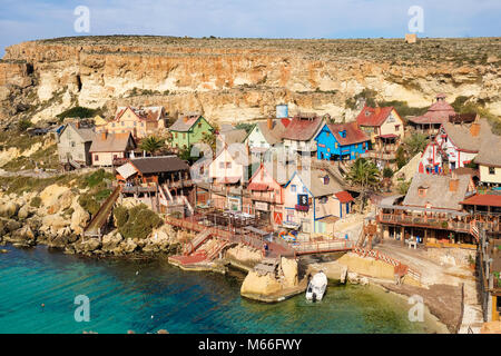 Villaggio Poppeye, Malta. Famoso film insieme e di attrazione turistica dell'isola. Foto Stock
