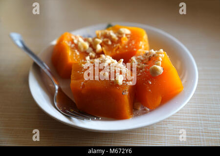 Turco tradizionale dessert di zucca chiamato kabak tatlisi Foto Stock