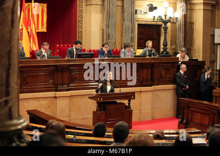 Barcellona, Spagna. 01 Mar, 2018. Ines Arrimadas, da Ciutadans, durante la sessione plenaria del Parlamento della Catalogna, il 01 marzo 2018, a Barcellona, Spagna. Credito: Gtres Información más Comuniación on line, S.L./Alamy Live News Foto Stock