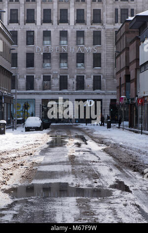 Glasgow, Scotland, Regno Unito. 1 Marzo, 2018. Strada tranquilla nel centro della città di Glasgow come bestia da est pastelle Scotland Credit: Tony Clerkson/Alamy Live News Foto Stock