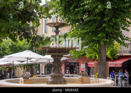 Saint-Paul-Trois-Chateaux Nyons Drôme Auvergne-Rhône-Alpes Francia Foto Stock