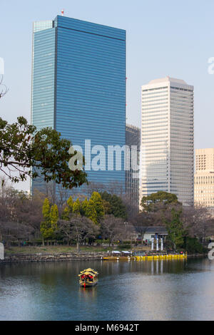 Storico castello di Osaka in Giappone Foto Stock
