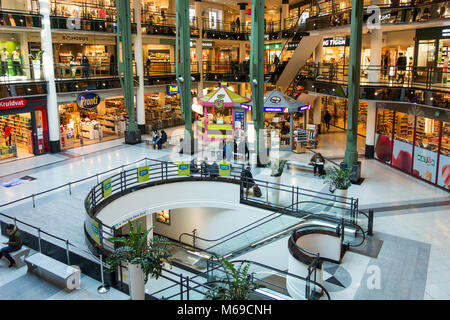 Shopping Gent Zuid, shopping mall in Urbiscomplex nella città Ghent / Gent, Fiandre Orientali, Belgio Foto Stock